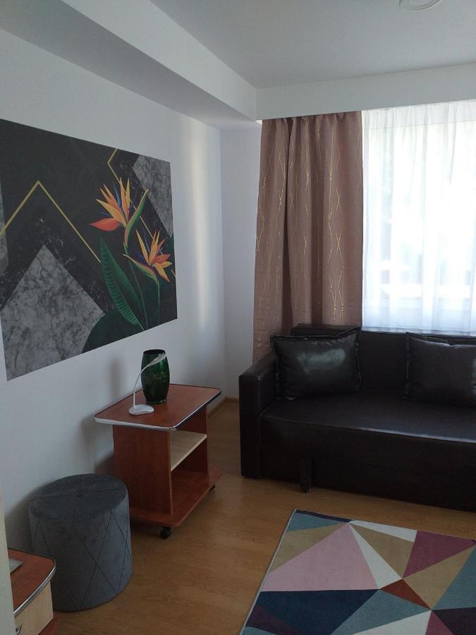 Miraj Hotel Азуга Екстериор снимка
