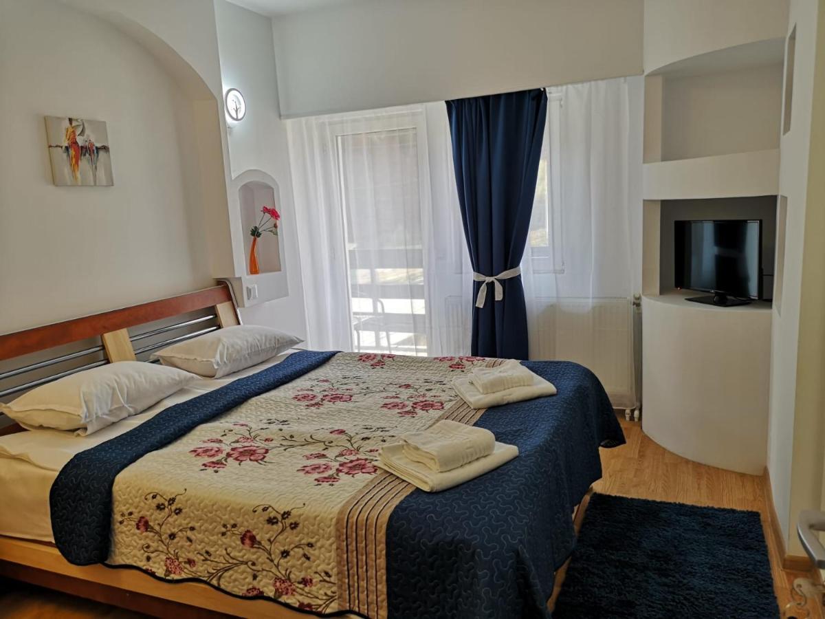 Miraj Hotel Азуга Екстериор снимка